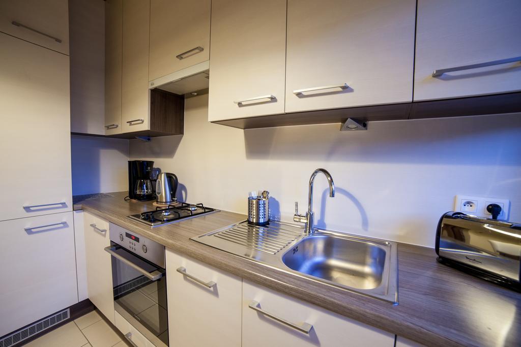 Place 4 You Apartments Kraków Rum bild